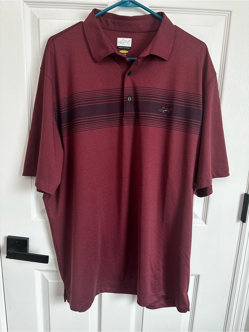 GREG NORMAN Play Dry GOLF POLO SHIRT SS Mens XL Purple Mauve Wine Grape Striped